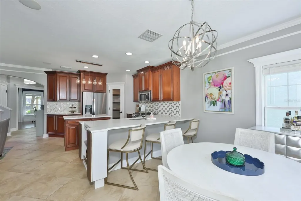 16012 Loneoak View Drive Lithia FL 33547