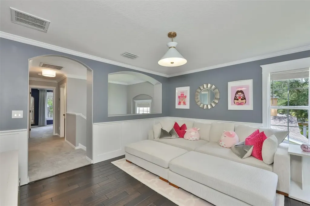 16012 Loneoak View Drive Lithia FL 33547
