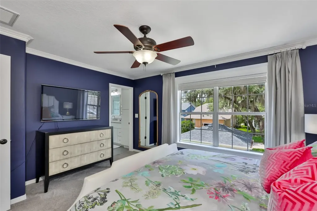 16012 Loneoak View Drive Lithia FL 33547