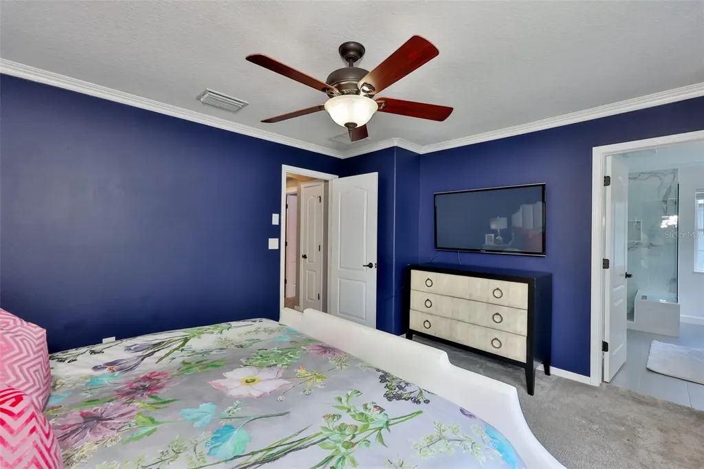 16012 Loneoak View Drive Lithia FL 33547