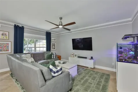 16012 Loneoak View Drive Lithia FL 33547