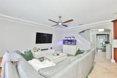 16012 Loneoak View Drive Lithia FL 33547