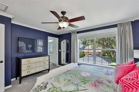 16012 Loneoak View Drive Lithia FL 33547
