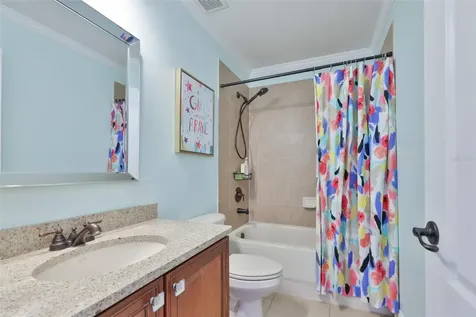 16012 Loneoak View Drive Lithia FL 33547