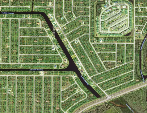 2215 Cornelius Boulevard Port Charlotte FL 33953