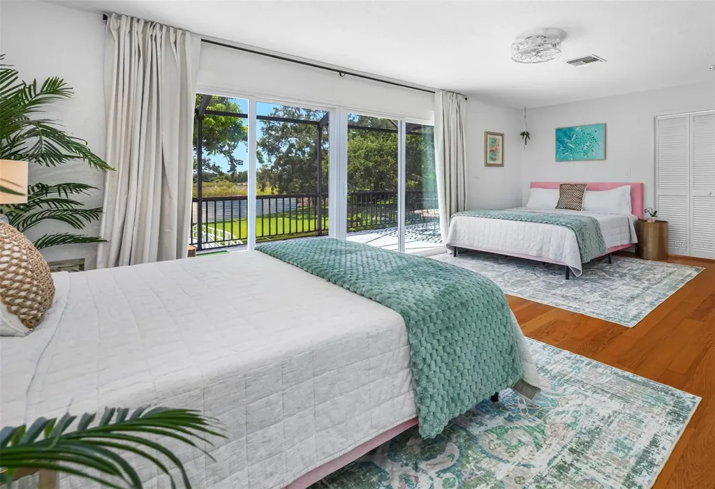 2153 Karan Way Clearwater FL 33763