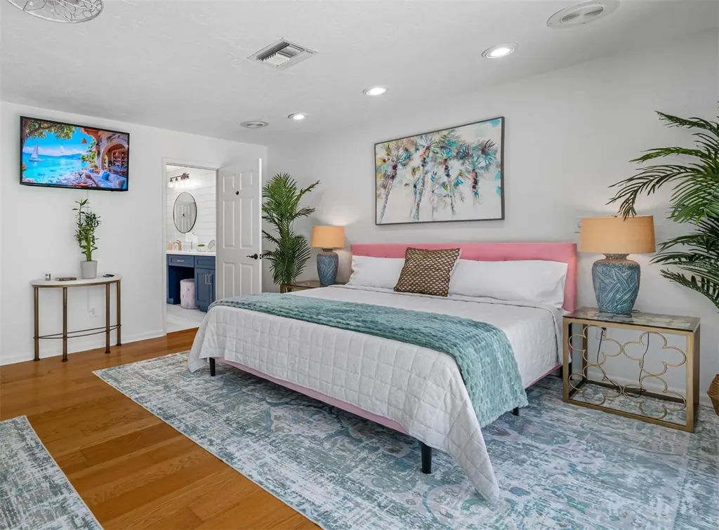 2153 Karan Way Clearwater FL 33763
