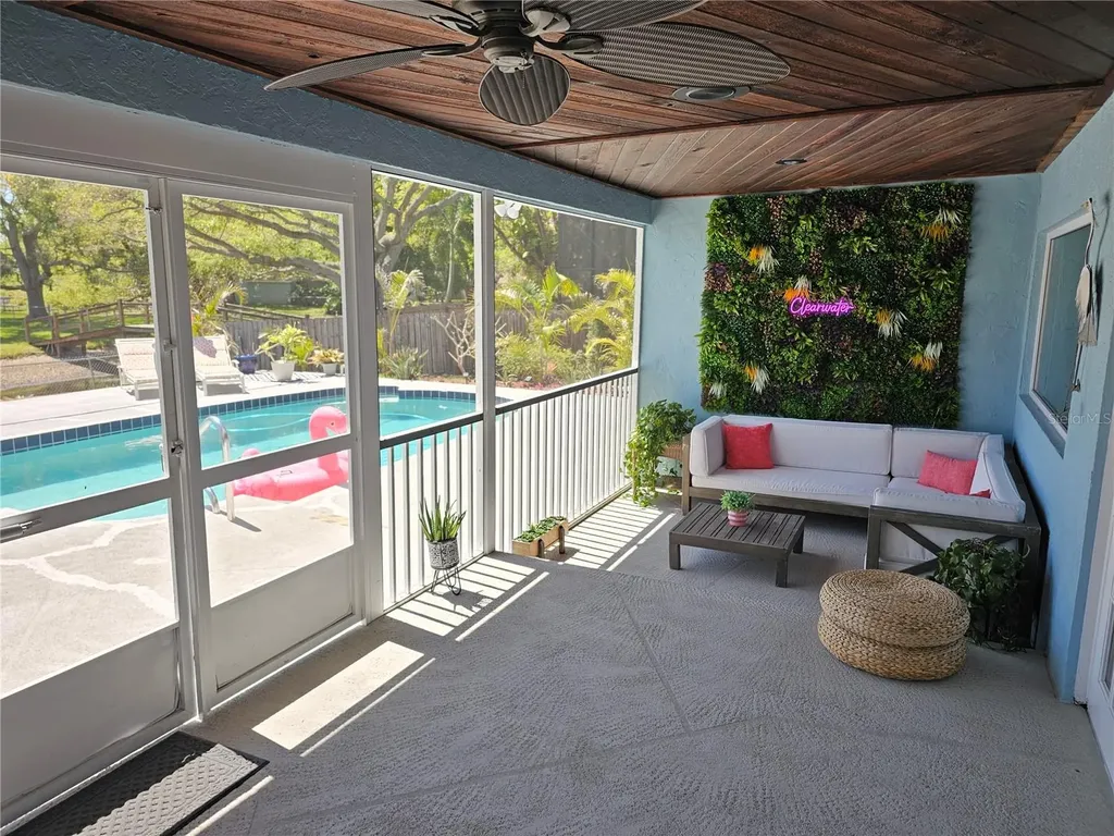 2153 Karan Way Clearwater FL 33763