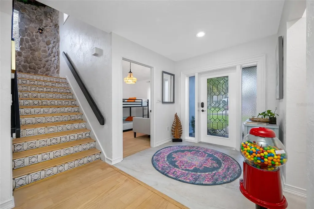 2153 Karan Way Clearwater FL 33763