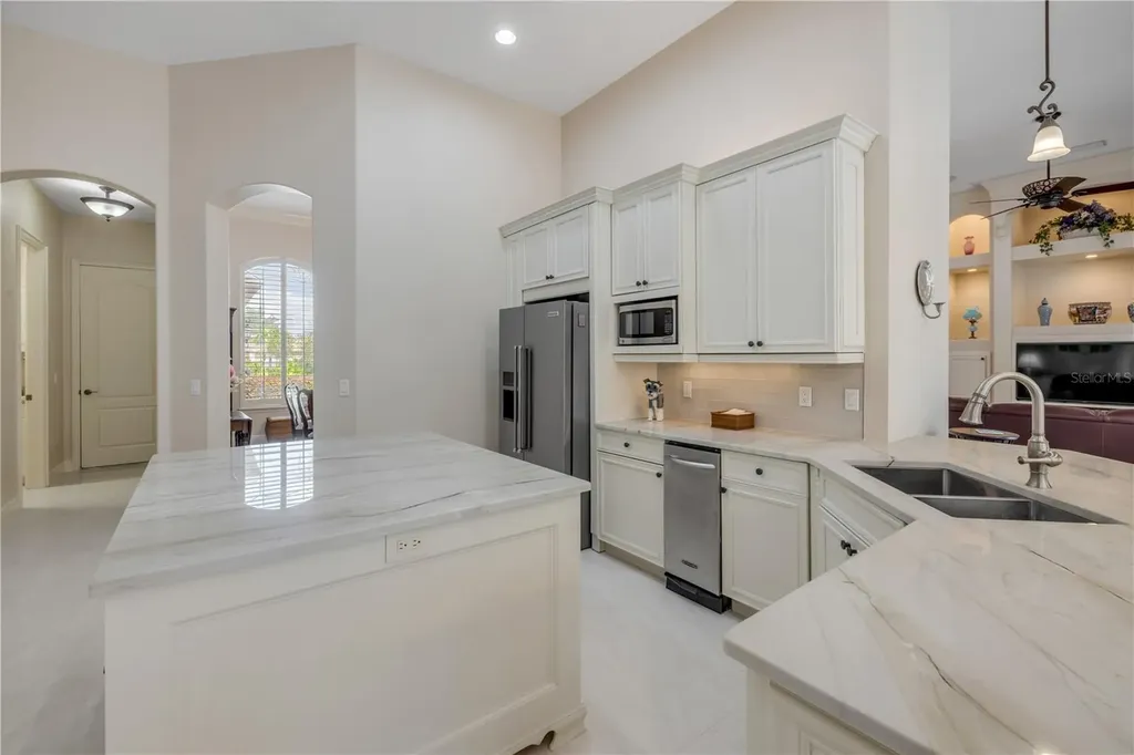 181 Hawkcrest Court Debary FL 32713