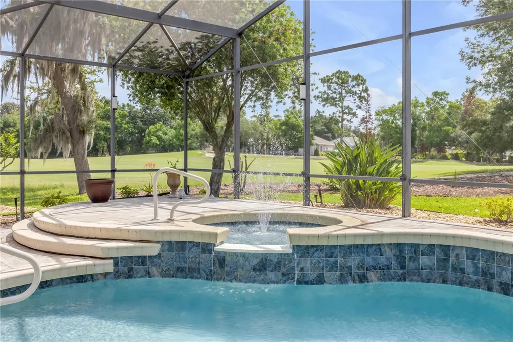 181 Hawkcrest Court Debary FL 32713
