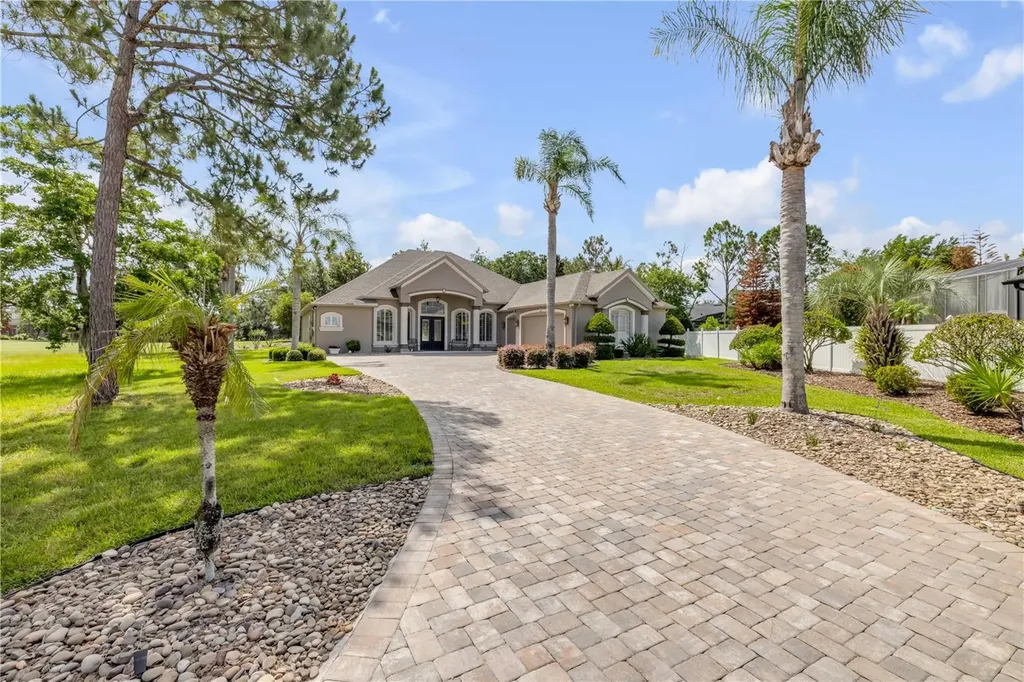 181 Hawkcrest Court Debary FL 32713