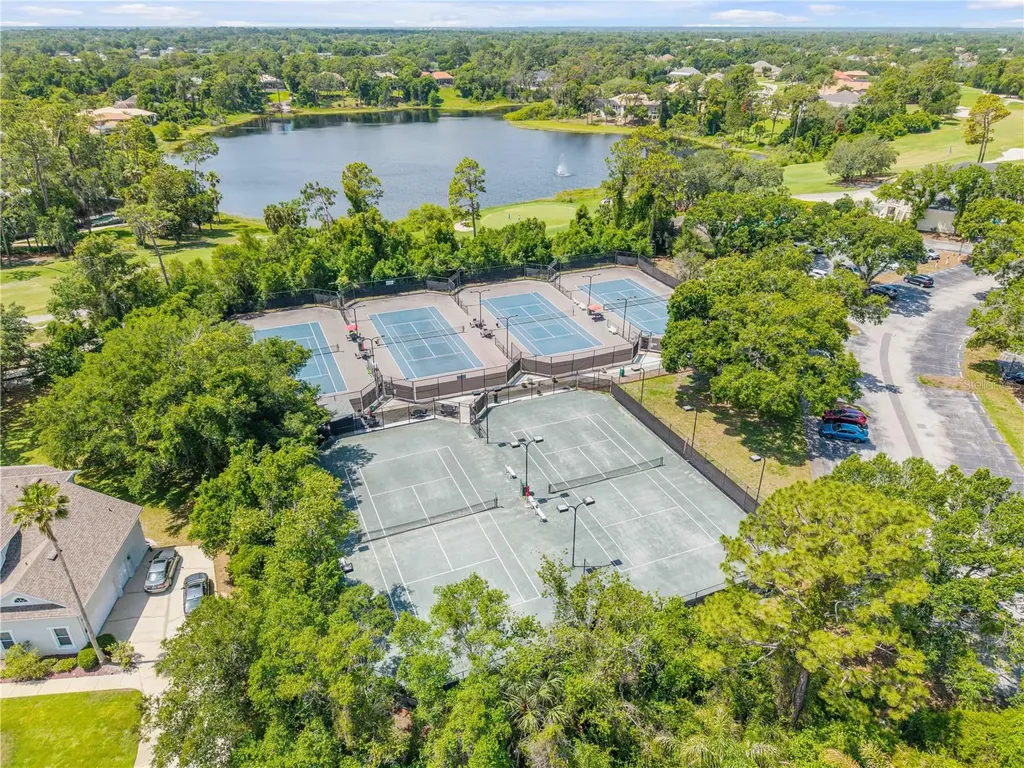 181 Hawkcrest Court Debary FL 32713