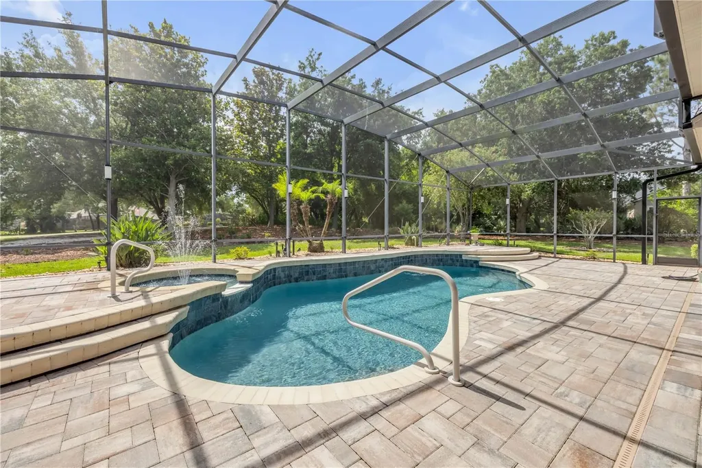 181 Hawkcrest Court Debary FL 32713