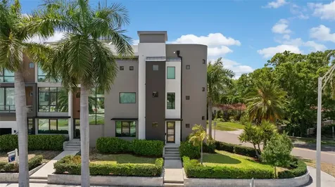 92 W Davis Boulevard Tampa FL 33606