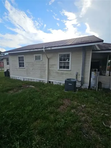 220 Dixie Highway Auburndale FL 33823