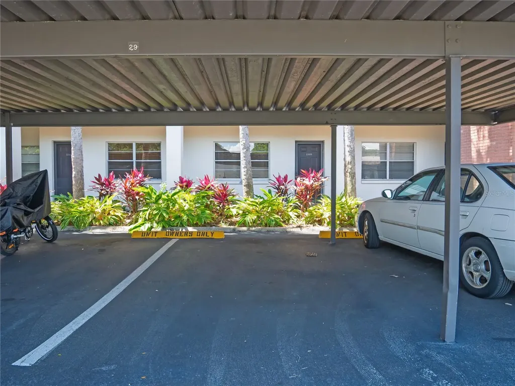 2444 Enterprise Road Clearwater FL 33763