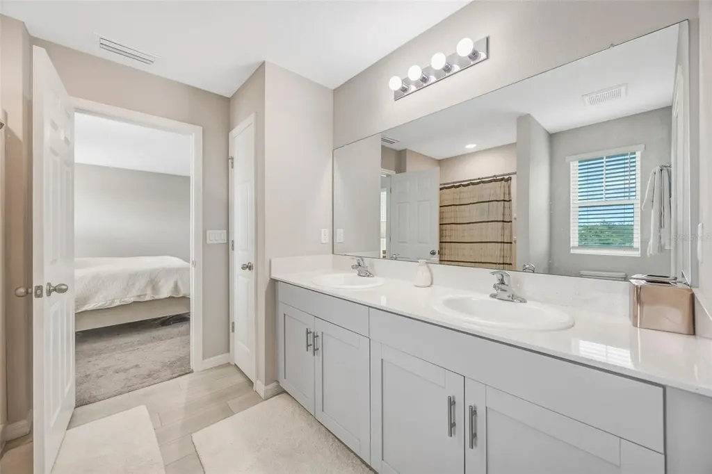 7571 Freesia Trace Wesley Chapel FL 33545