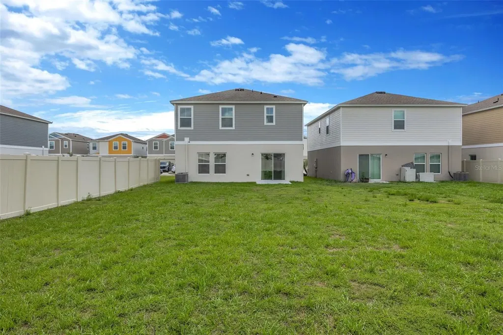 7571 Freesia Trace Wesley Chapel FL 33545
