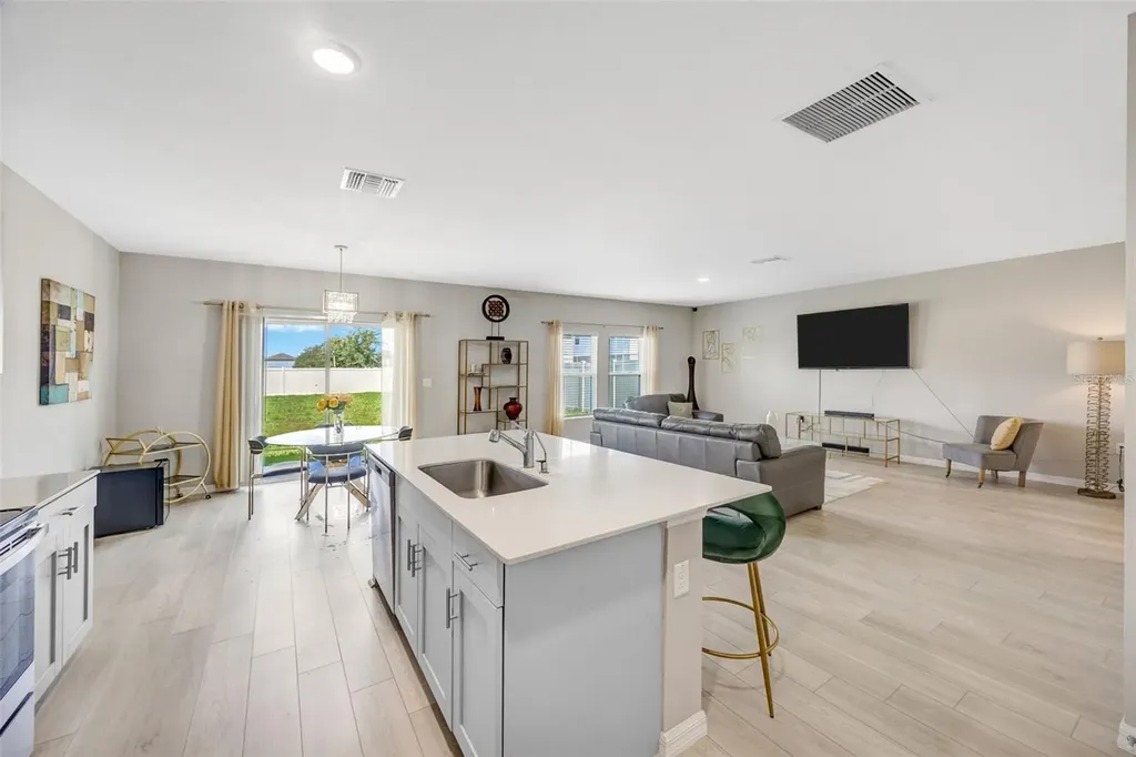 7571 Freesia Trace Wesley Chapel FL 33545
