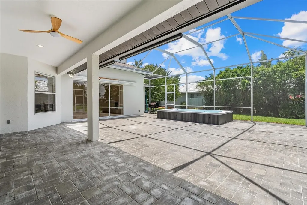 6212 Aventura Drive Sarasota FL 34241