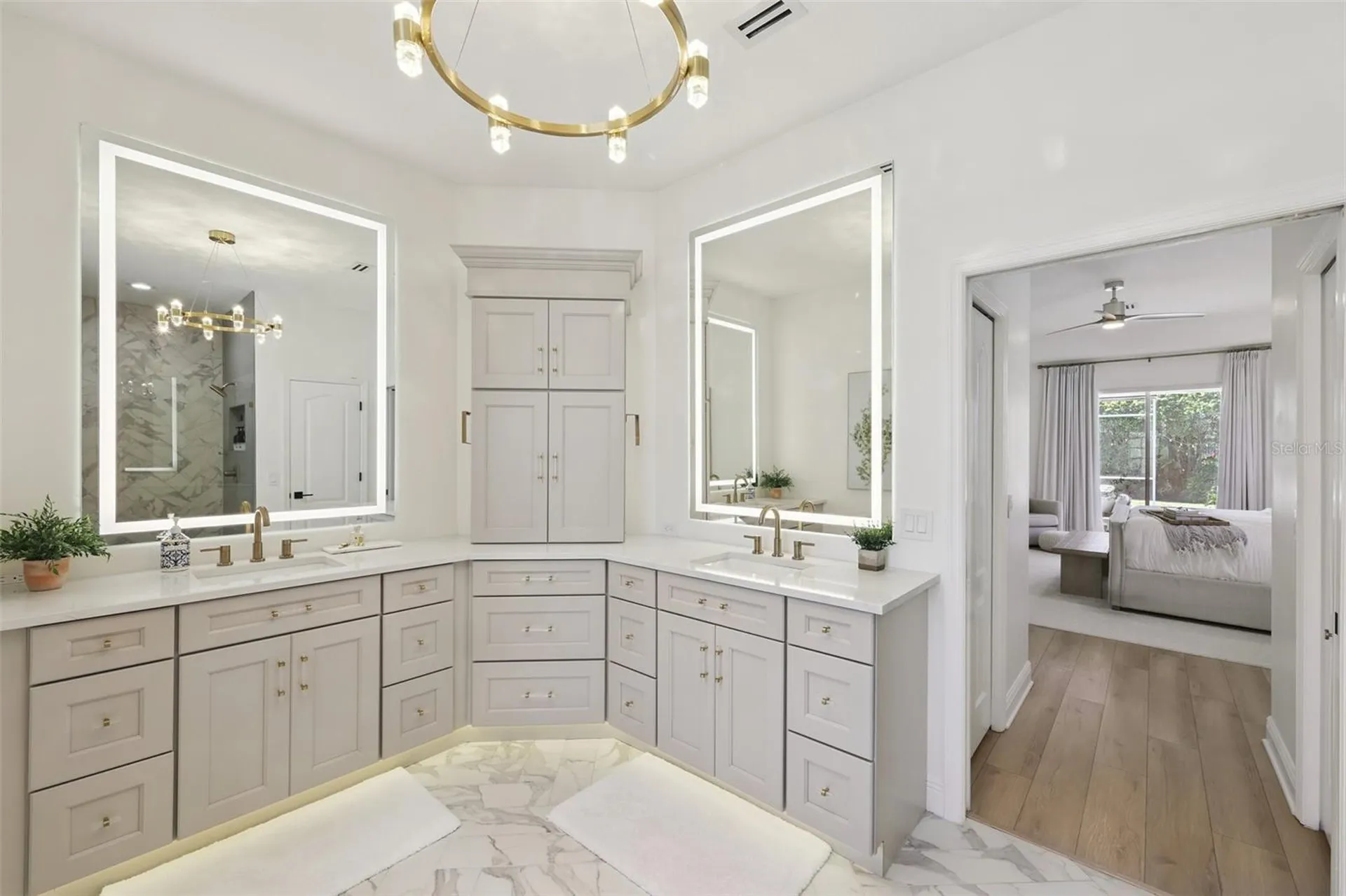 6212 Aventura Drive Sarasota FL 34241