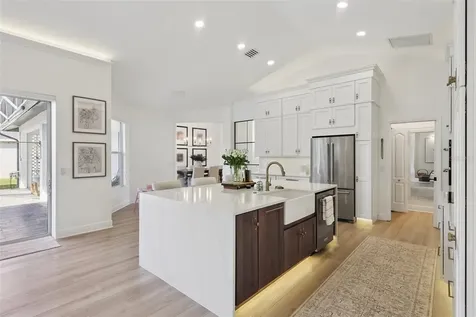 6212 Aventura Drive Sarasota FL 34241