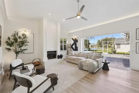 6212 Aventura Drive Sarasota FL 34241