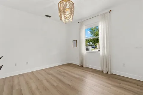 6212 Aventura Drive Sarasota FL 34241