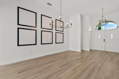 6212 Aventura Drive Sarasota FL 34241