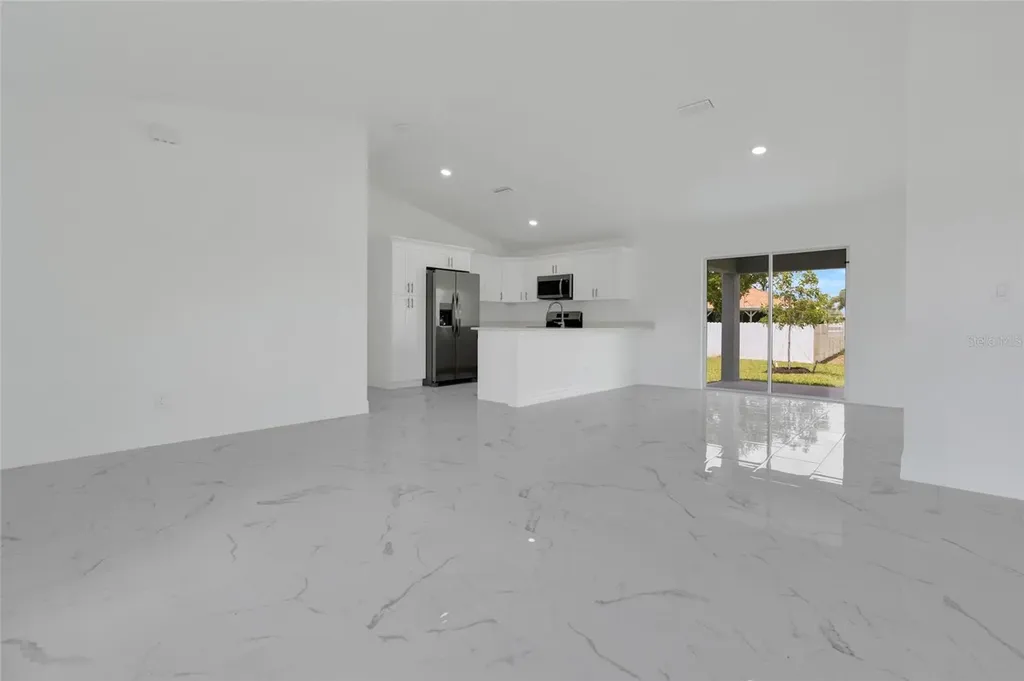 1126 NW 6th Avenue Cape Coral FL 33993