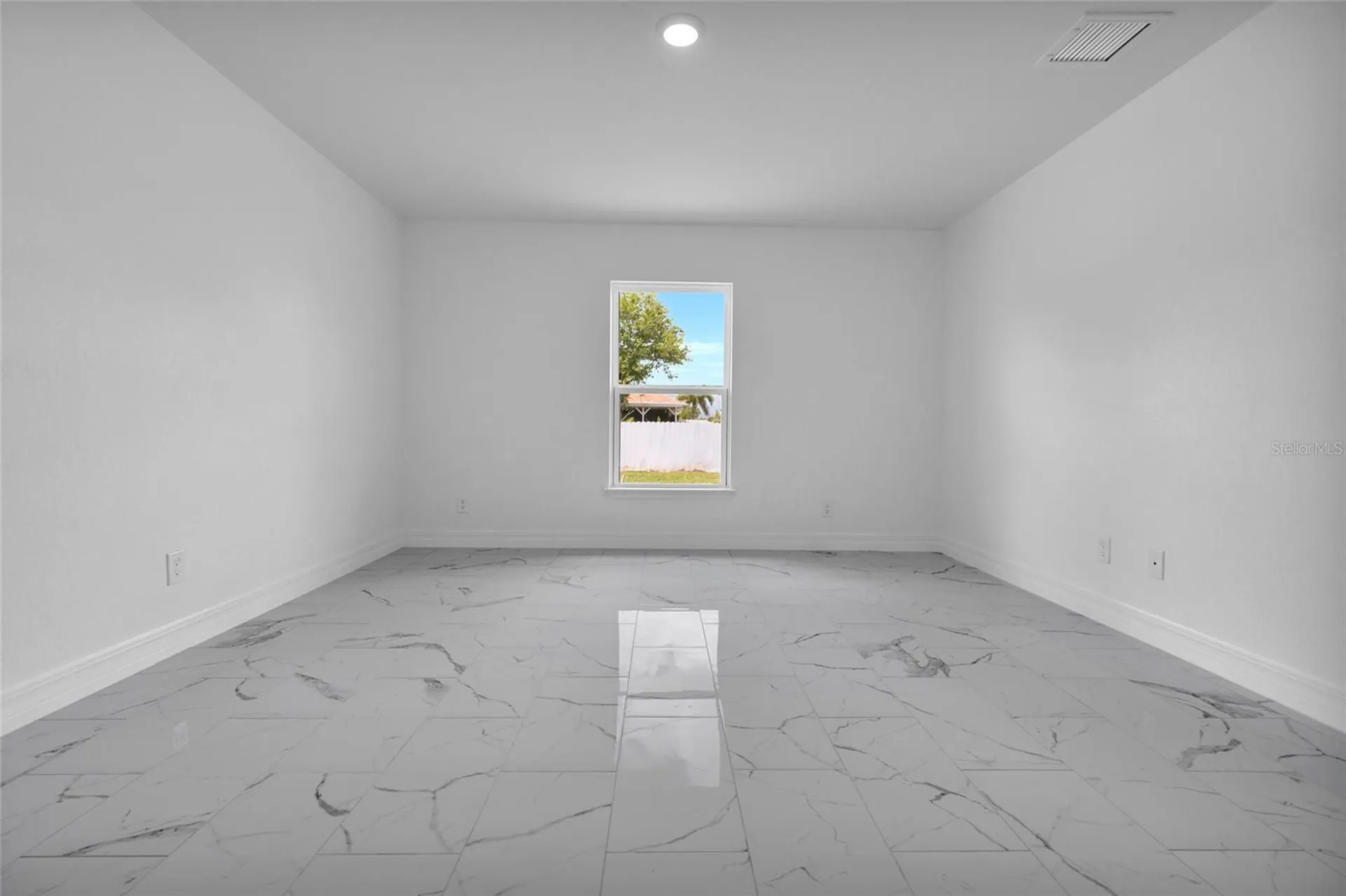 1126 NW 6th Avenue Cape Coral FL 33993