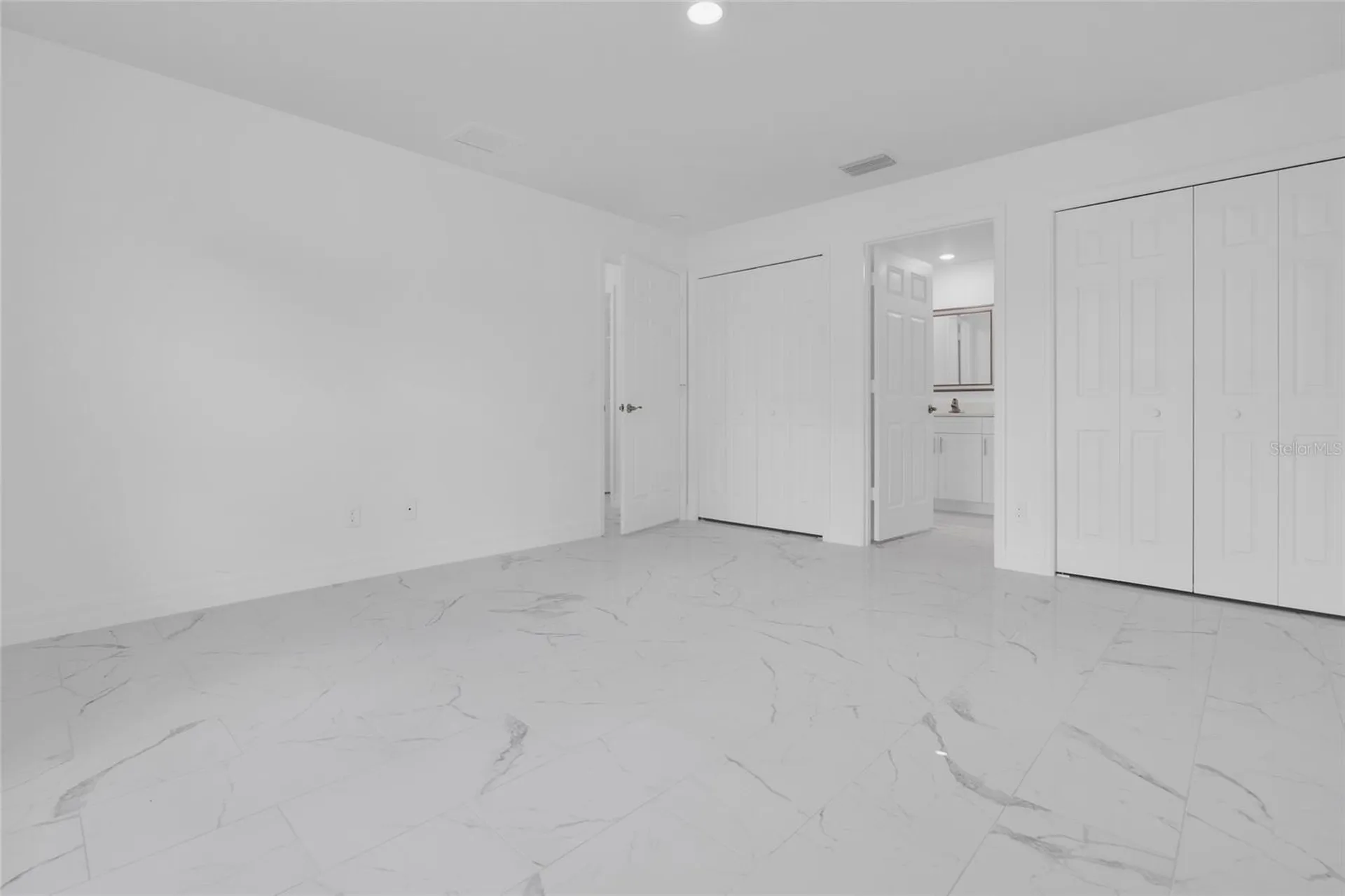 1126 NW 6th Avenue Cape Coral FL 33993