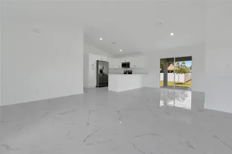 1126 NW 6th Avenue Cape Coral FL 33993