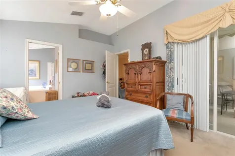3049 Beaver Pond Trail Valrico FL 33596
