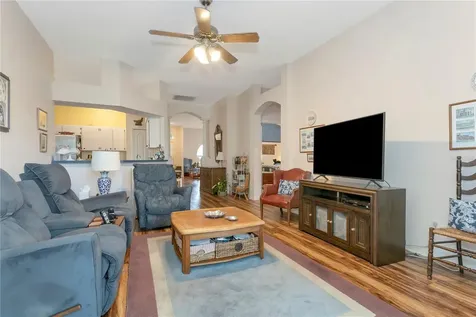 3049 Beaver Pond Trail Valrico FL 33596
