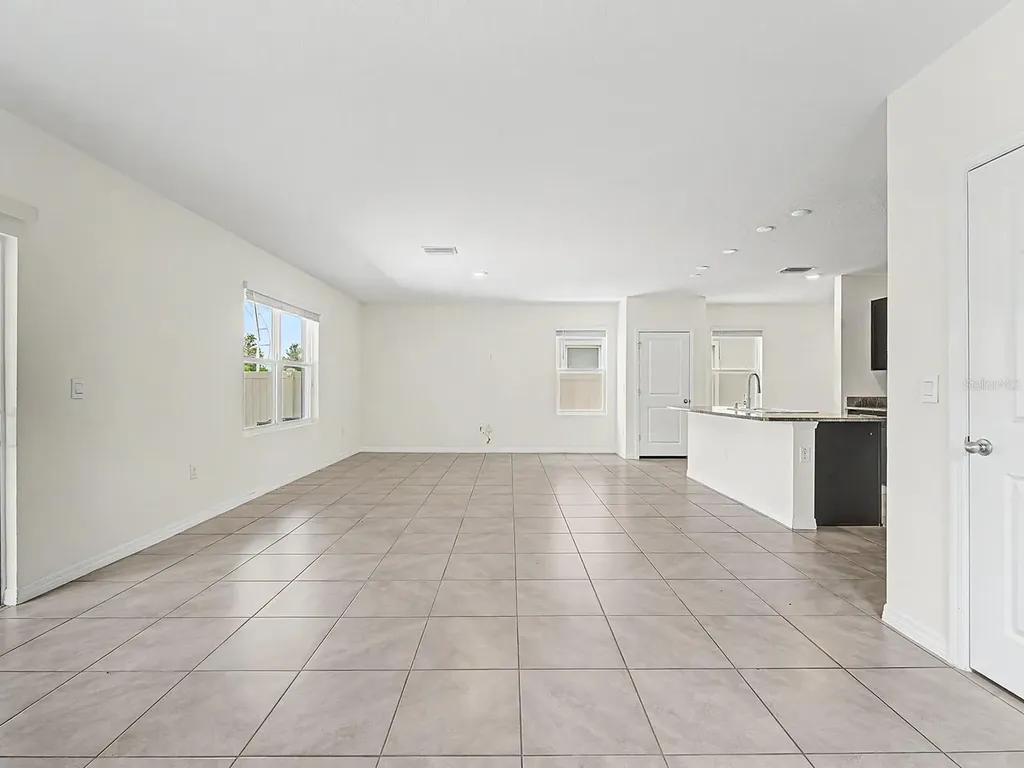 31448 Penny Surf Loop Wesley Chapel FL 33545