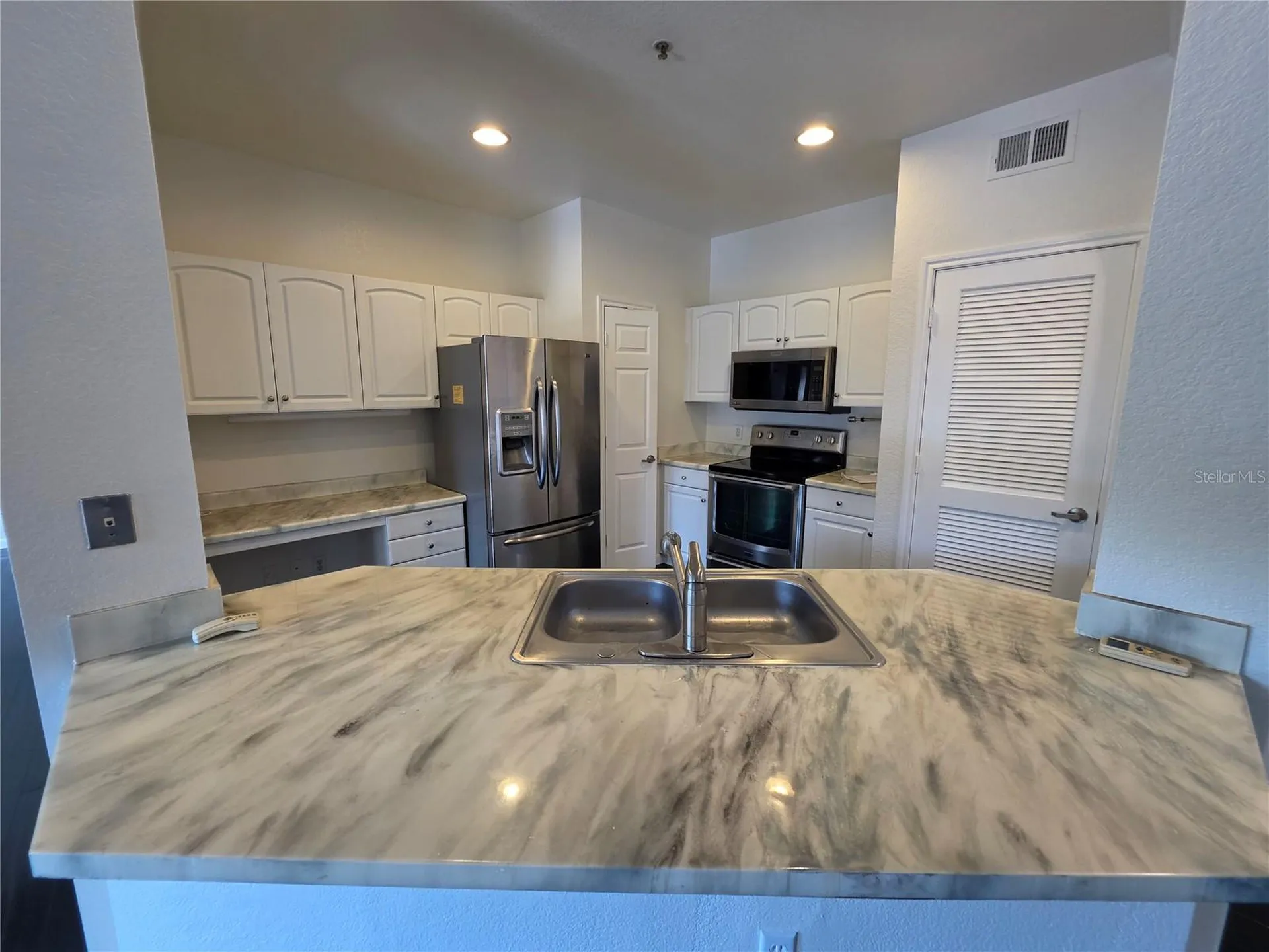 860 N Orange Avenue Orlando FL 32801