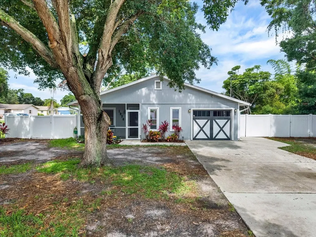 1978 Dix Street Largo FL 33774