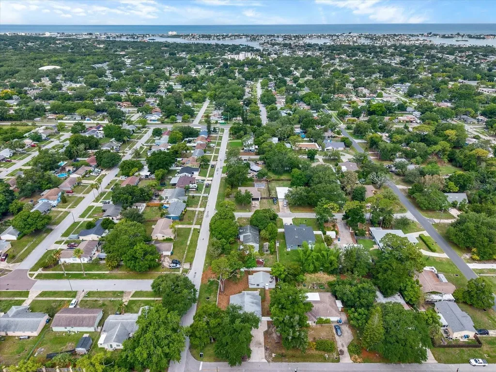 1978 Dix Street Largo FL 33774