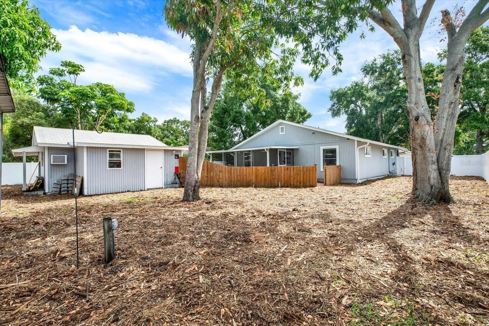 1978 Dix Street Largo FL 33774