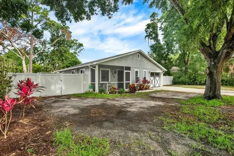 1978 Dix Street Largo FL 33774
