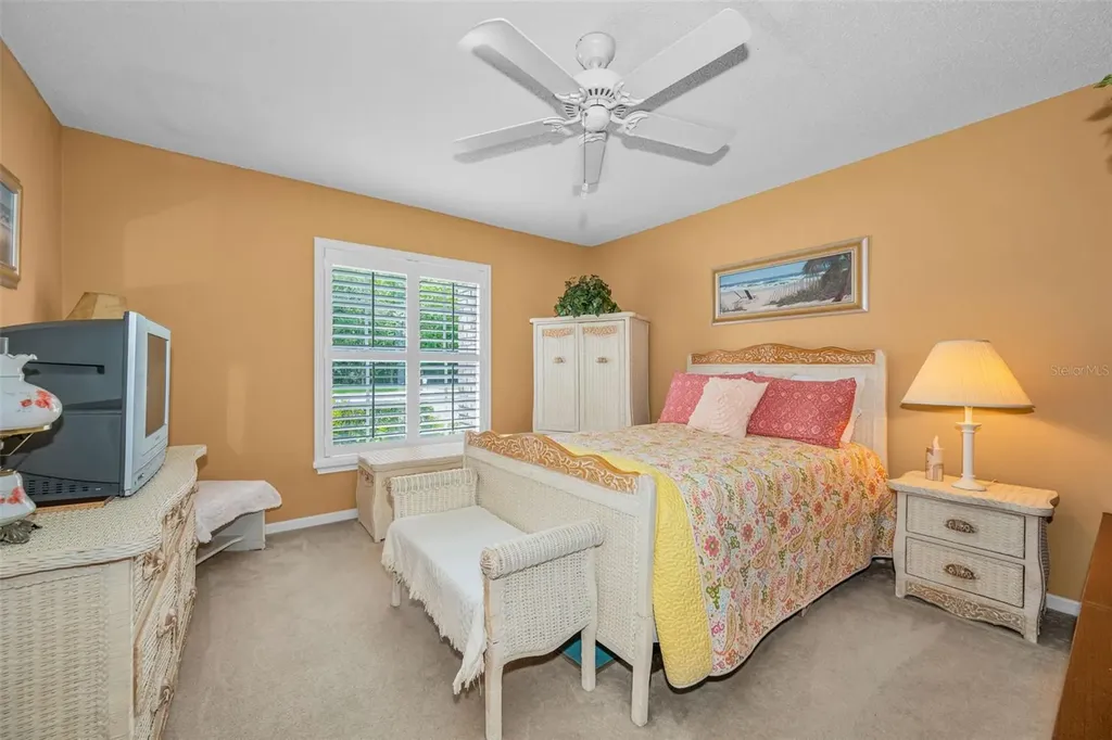 1015 Flora Vista Street New Port Richey FL 34655