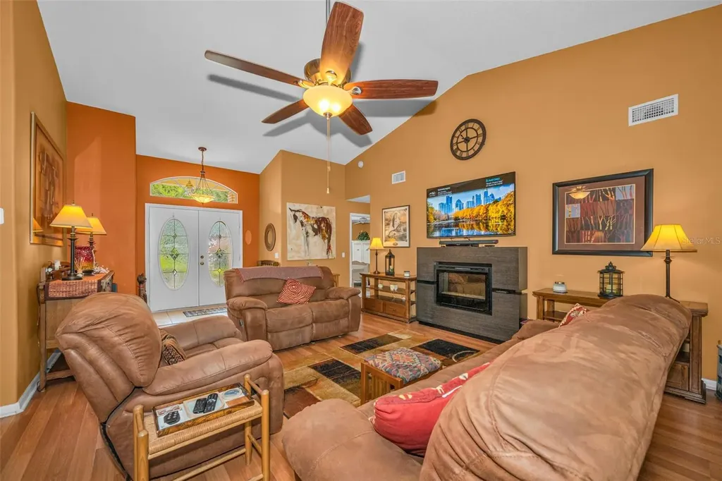 1015 Flora Vista Street New Port Richey FL 34655