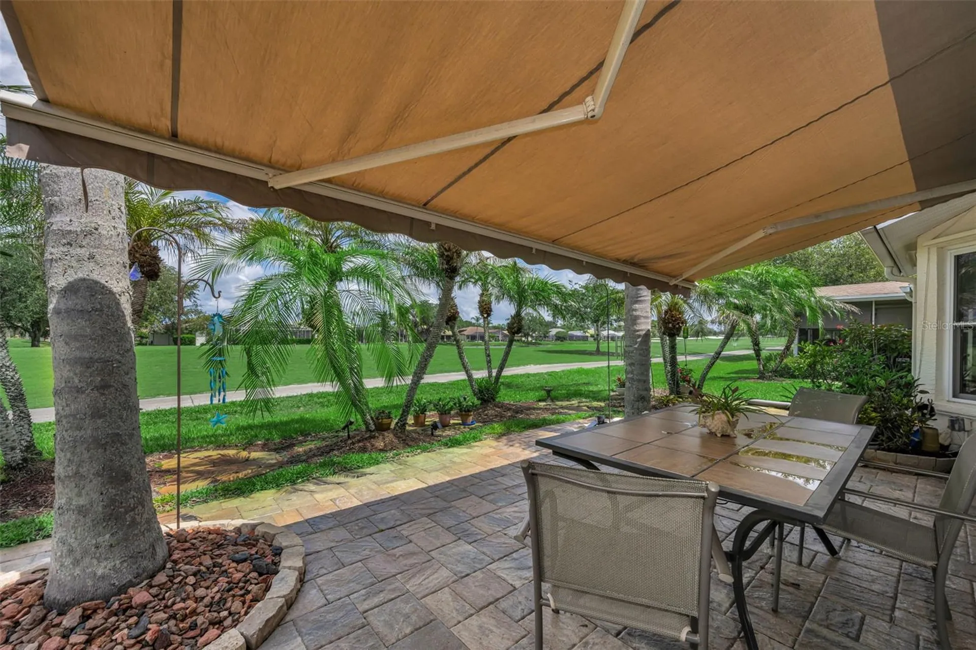 1015 Flora Vista Street New Port Richey FL 34655