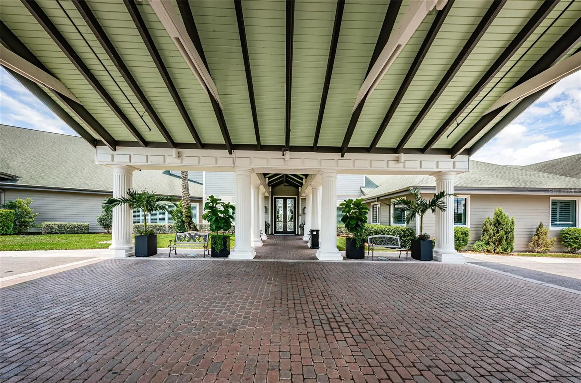 1015 Flora Vista Street New Port Richey FL 34655
