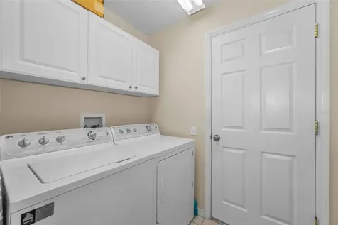 1015 Flora Vista Street Trinity FL 34655
