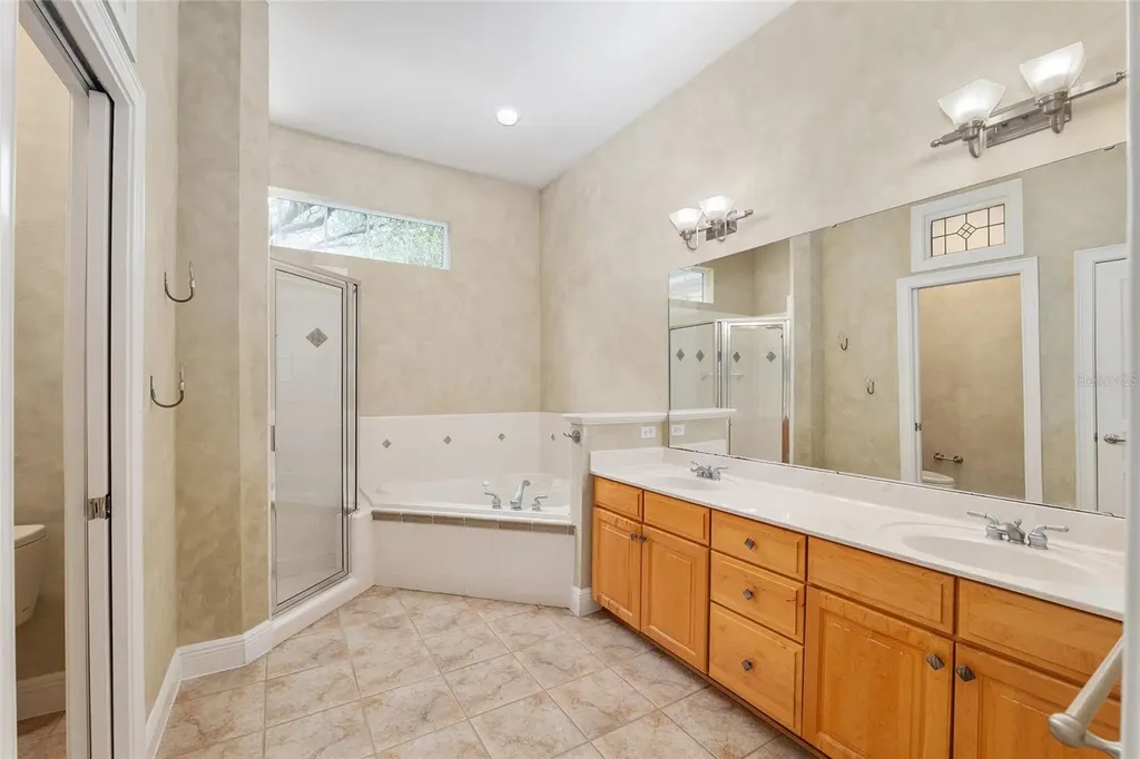 10511 SW 17th Place Gainesville FL 32607