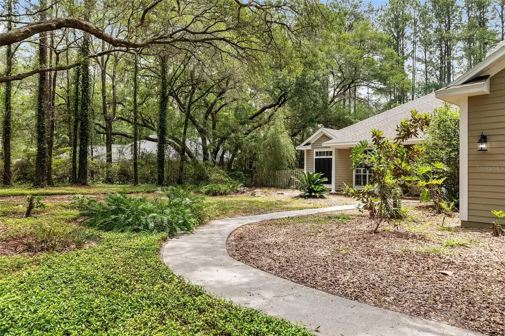 10511 SW 17th Place Gainesville FL 32607