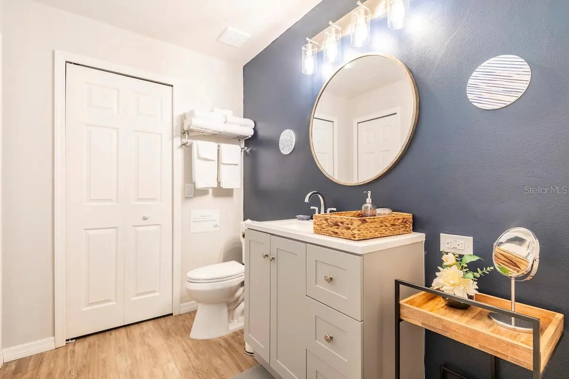2471 Quincy Avenue SE Palm Bay FL 32909
